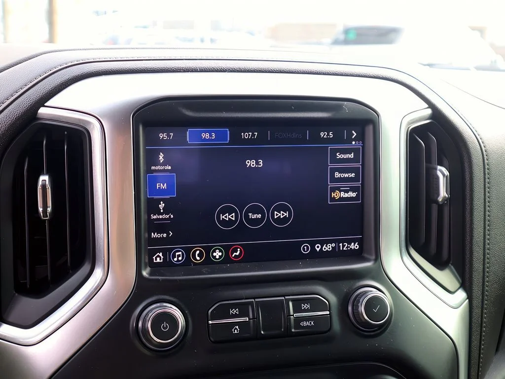 2020 Chevrolet Silverado 1500 RST - Photo 18