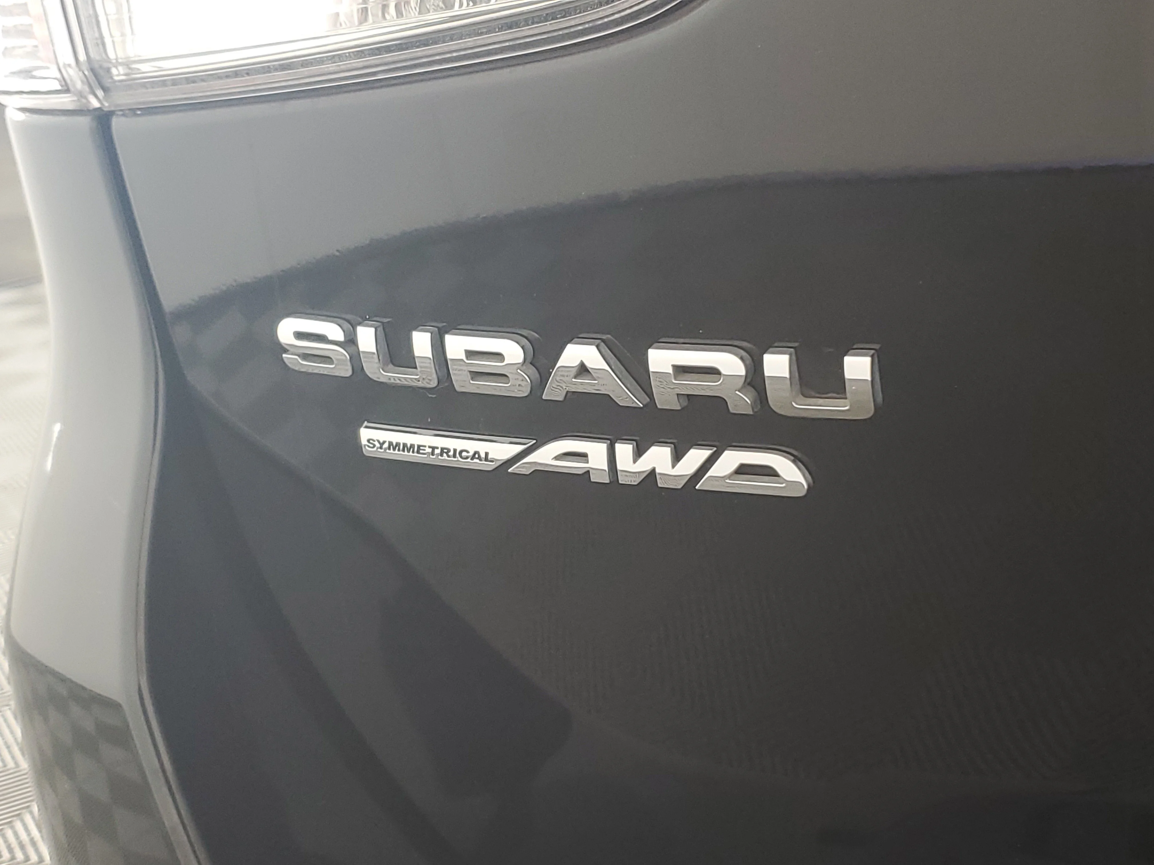 Used 2022 Crystal Black Silica Subaru Premium image 31
