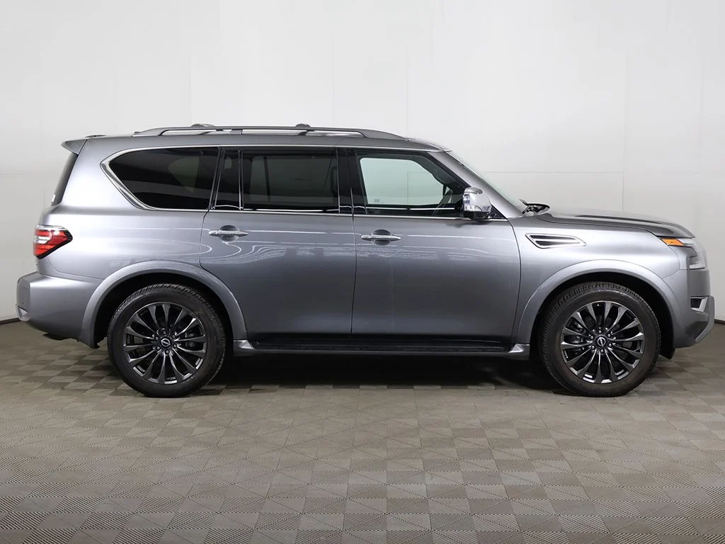 2024 Nissan Armada Platinum - Photo 22