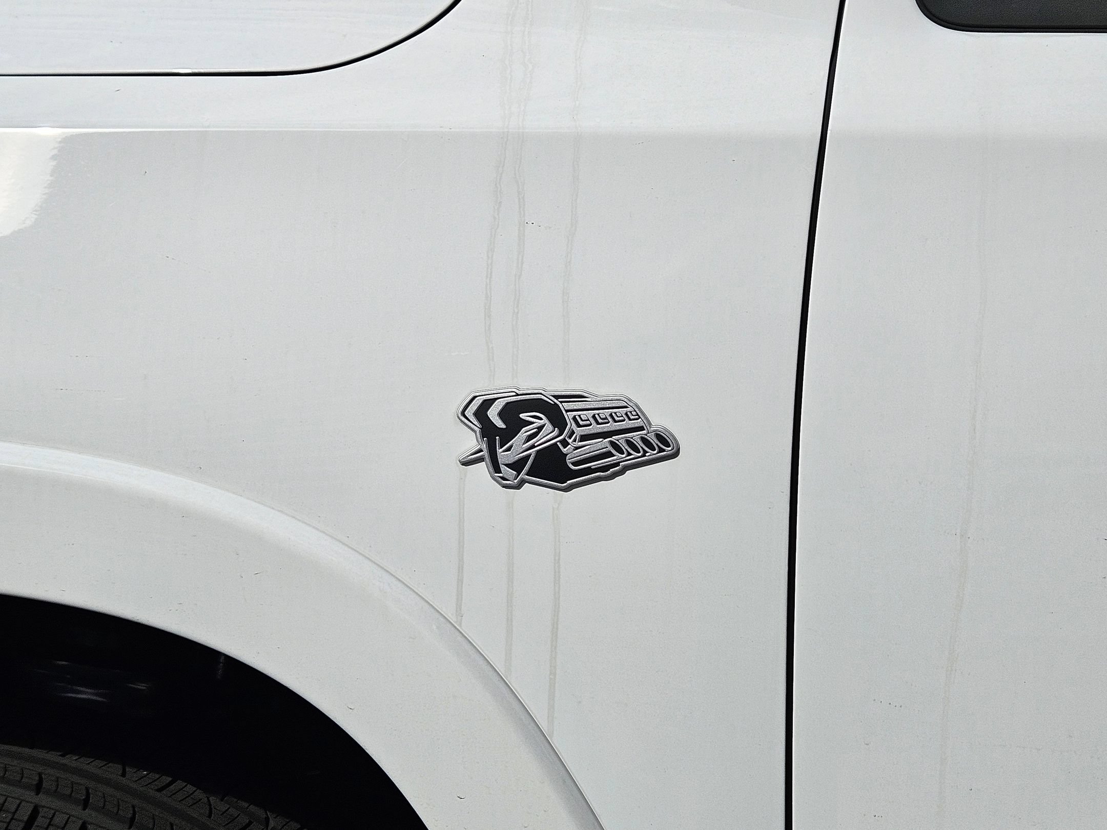 New 2026 Bright White Clear-Coat Exterior Paint RAM Limited image 26