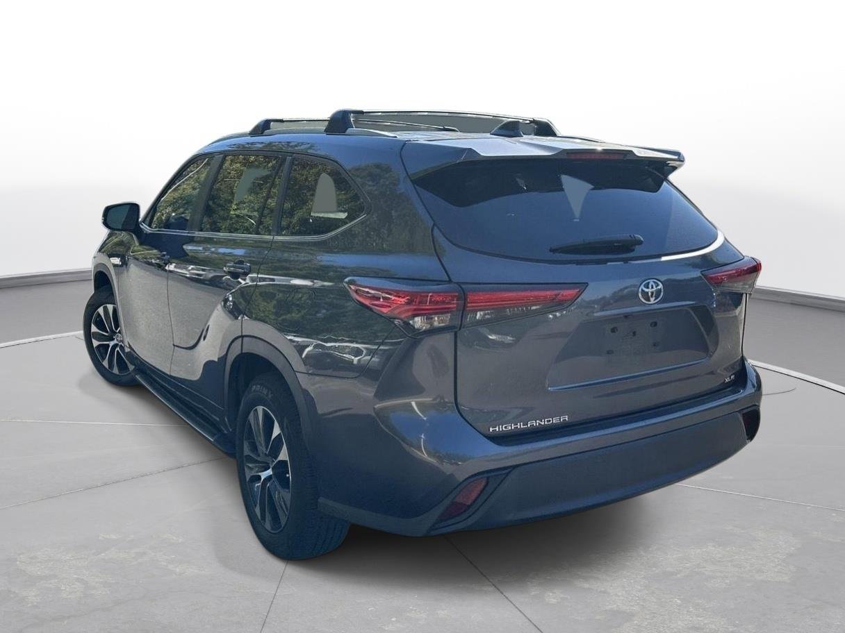 Used 2023 Magnetic Gray Metallic Toyota XLE image 8