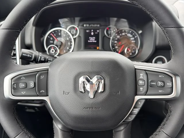 New 2026 Granite Crystal Metallic Clear-Coat Exterior Paint RAM Big Horn/Lone Star image 28