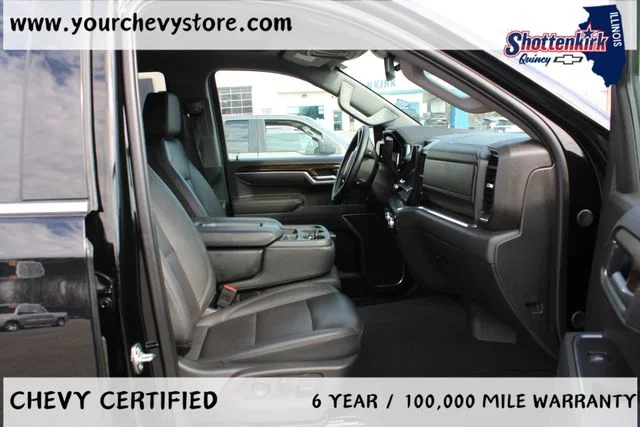Used 2025 Black GMC SLT image 21
