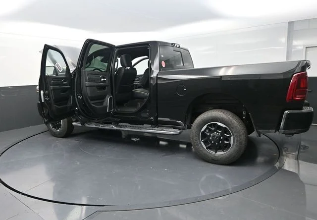2026 RAM 2500 Laramie - Photo 34