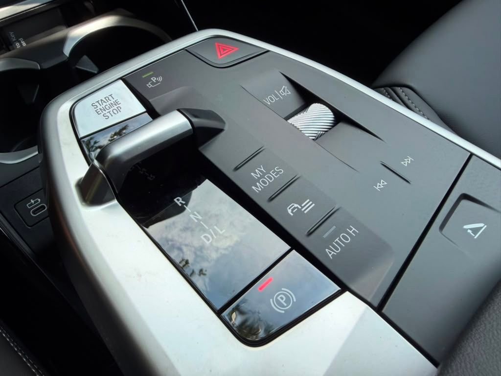 New 2026 White BMW xDrive28i image 20