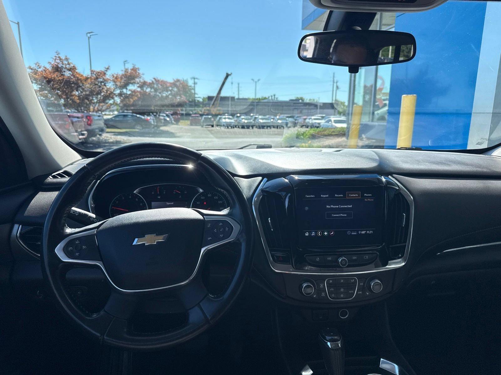 Used 2020 SUMMIT WHITE Chevrolet LT Cloth image 2