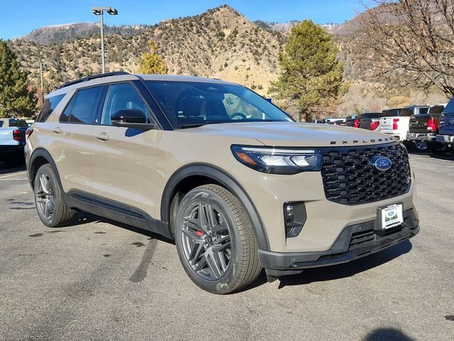 2026 Ford Explorer ST 4WD's photo