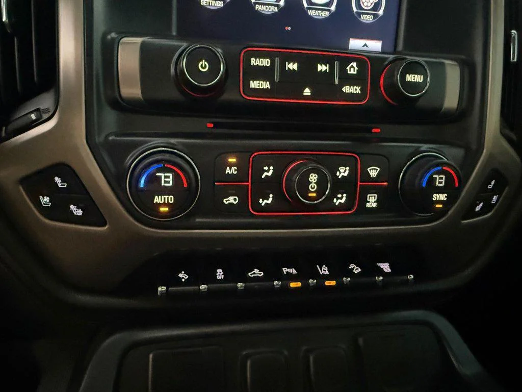 Used 2016 Onyx Black GMC DENALI image 23