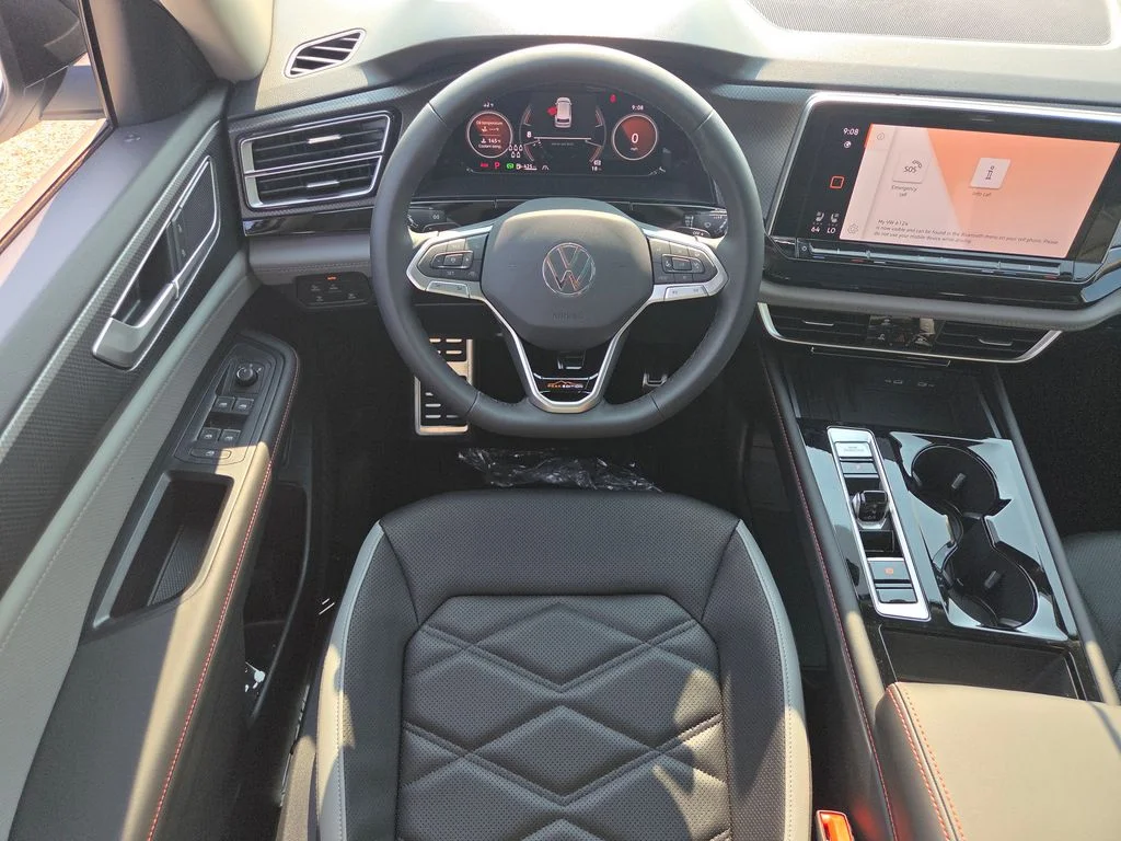 New 2026 Opal White Pearl Volkswagen 2.0T Peak Edition image 15