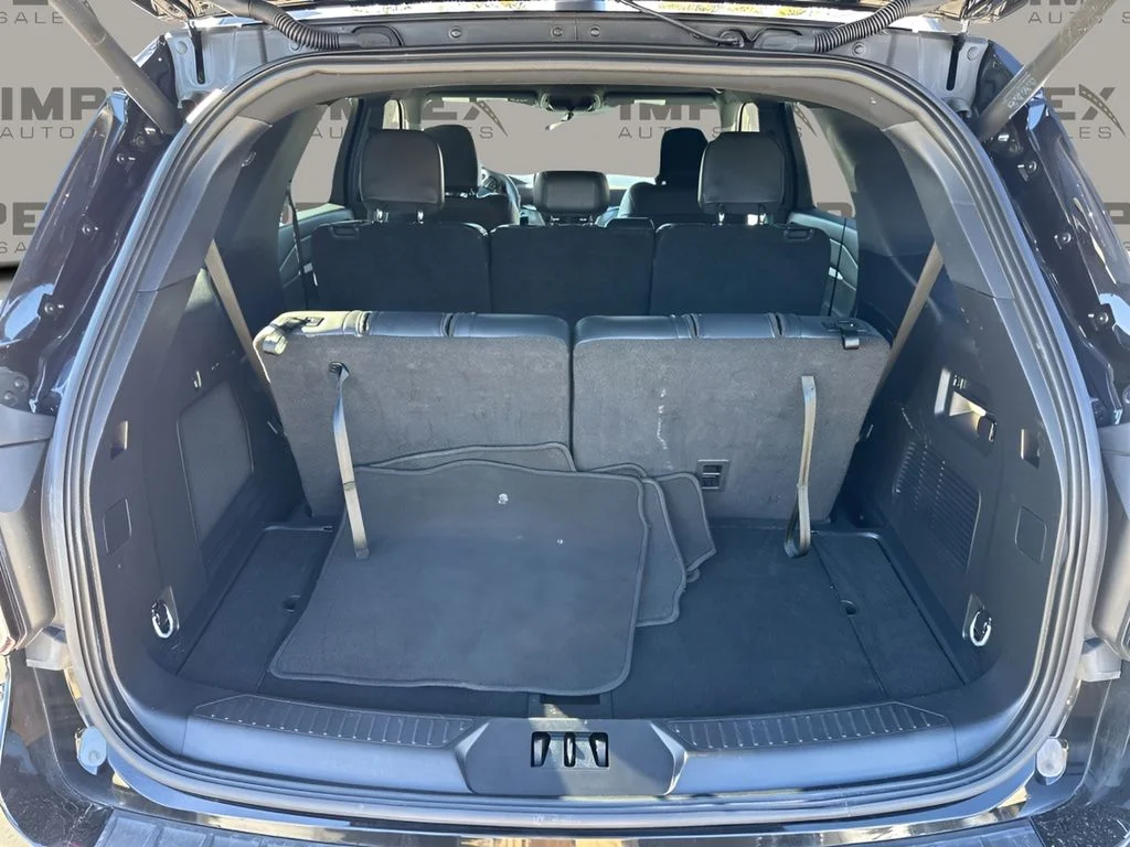 Used 2025 Black Ford ST-Line image 30