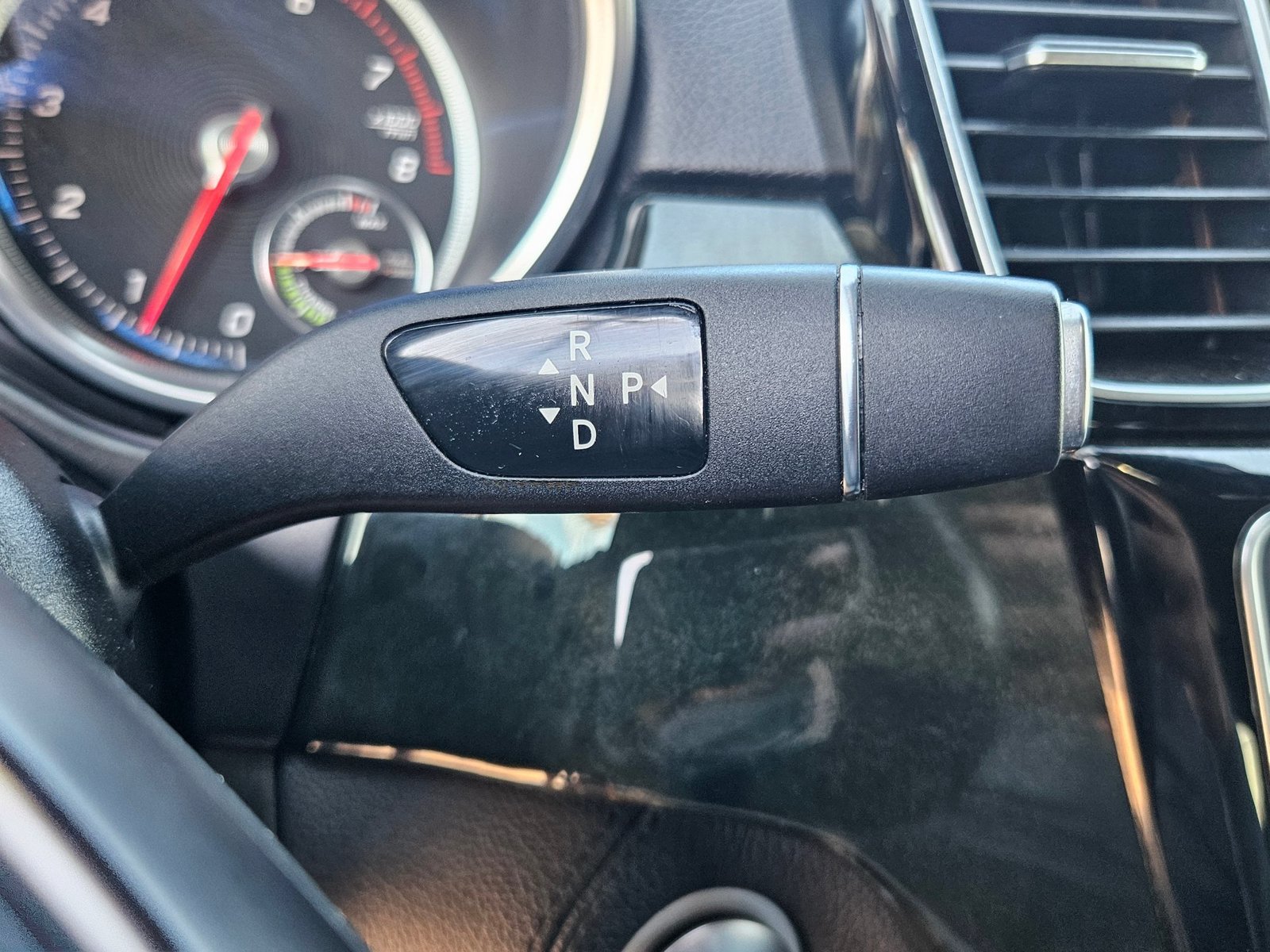 Used 2018 Selenite Grey Metallic Mercedes-Benz GLE 550e image 11