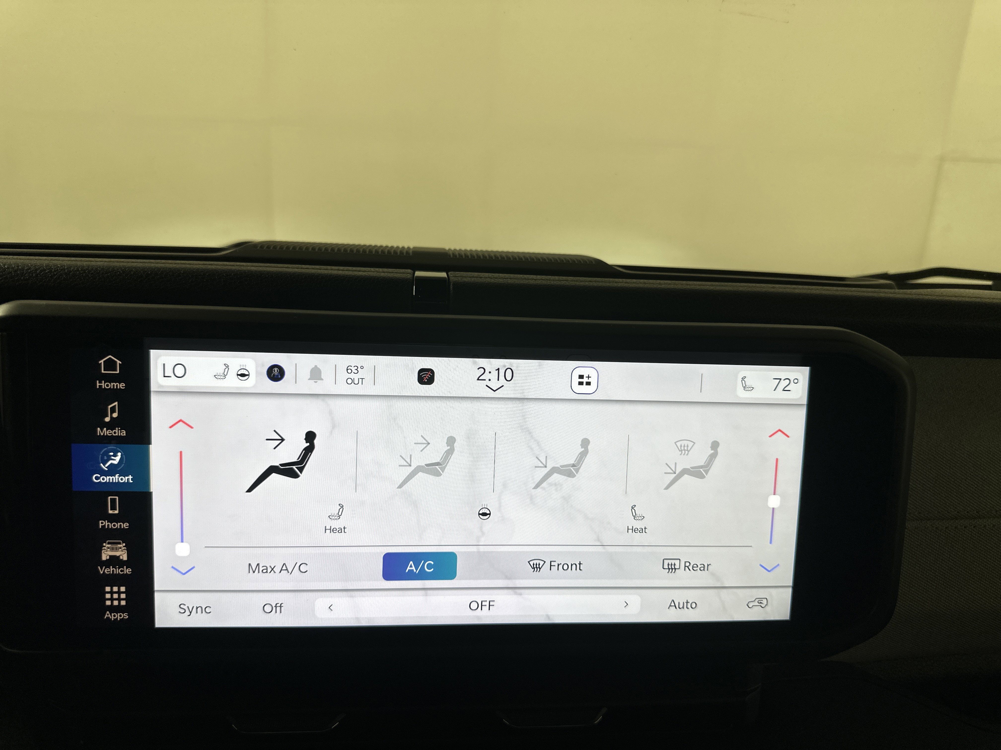 2026 Jeep Wrangler 4-Door Willys - Photo 16