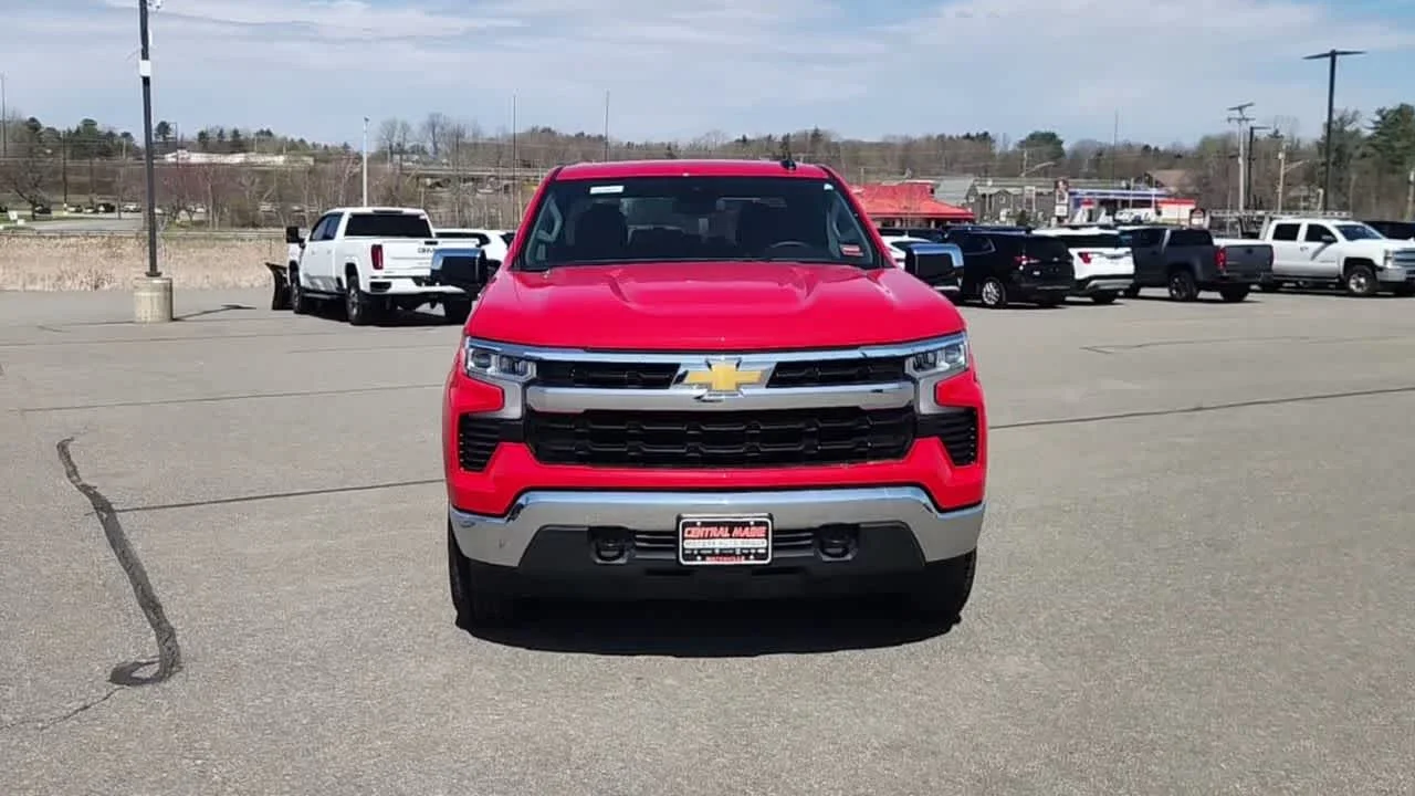 Used 2026 Red Chevrolet LT image 3