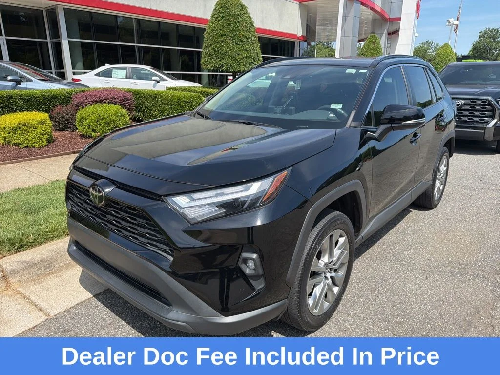 2022 Toyota RAV4 XLE Premium FWD's photo