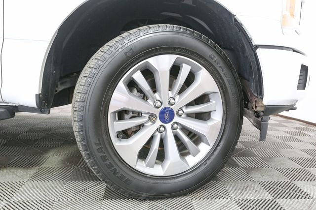 Used 2018 White Ford XL image 14