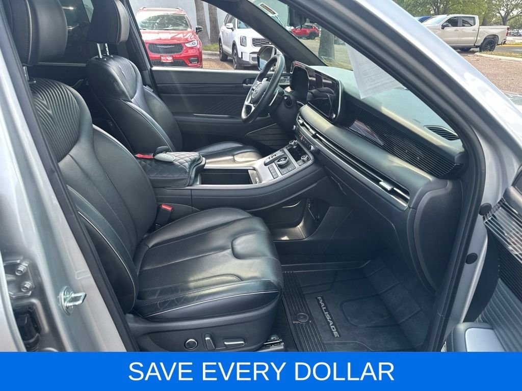 Used 2023 Silver Hyundai Calligraphy image 20