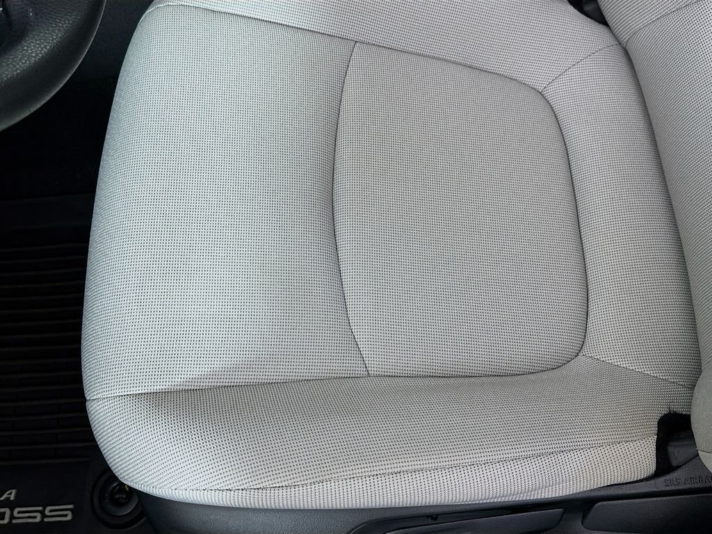Used 2025 Silver Toyota L image 20
