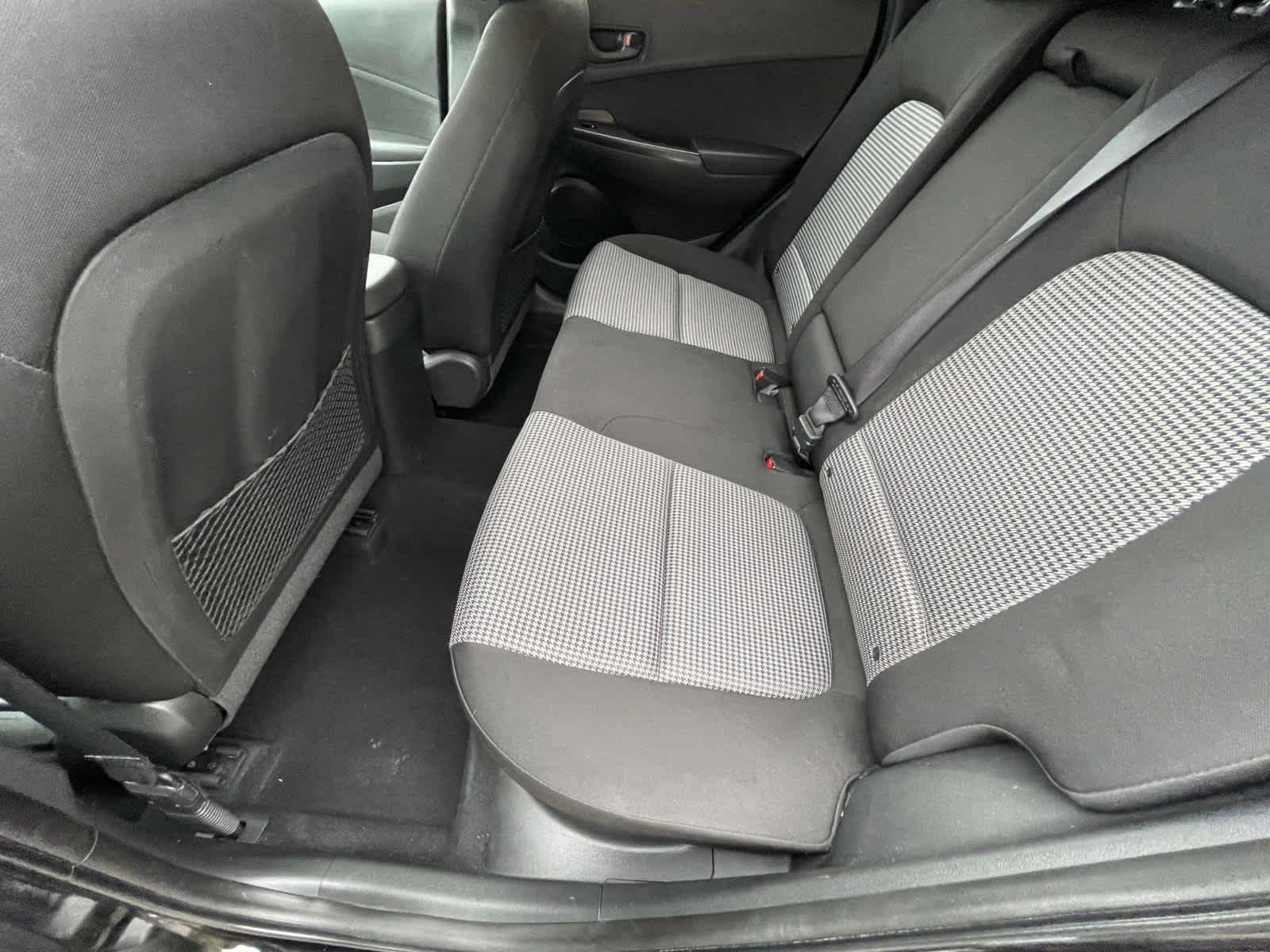 Used 2018 Ultra Black Hyundai SEL image 23