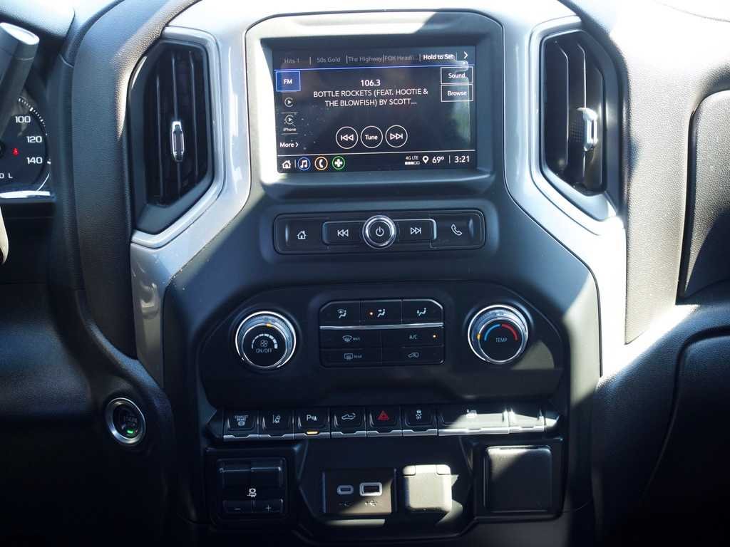 2025 Chevrolet Silverado 2500HD Custom - Photo 36