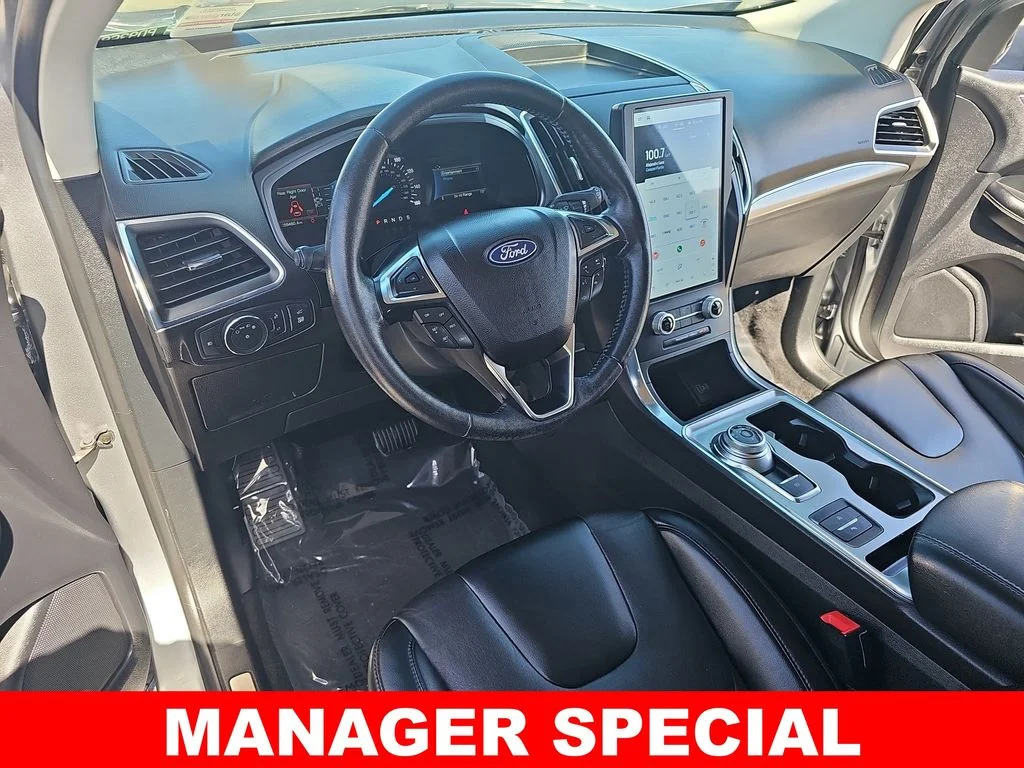Used 2022 Silver Ford Titanium image 16