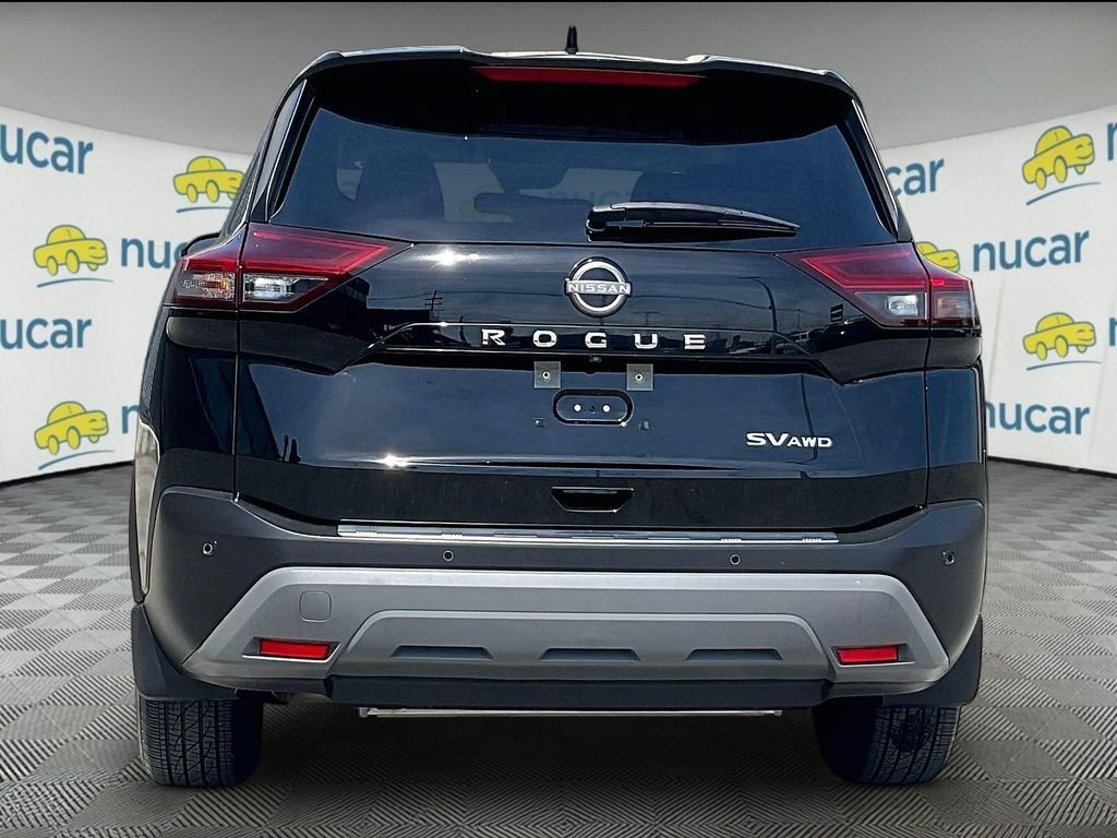Used 2023 Black Nissan SV image 5