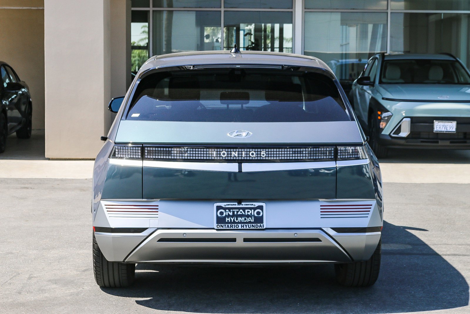 2024 Hyundai IONIQ 5 Limited - Photo 8