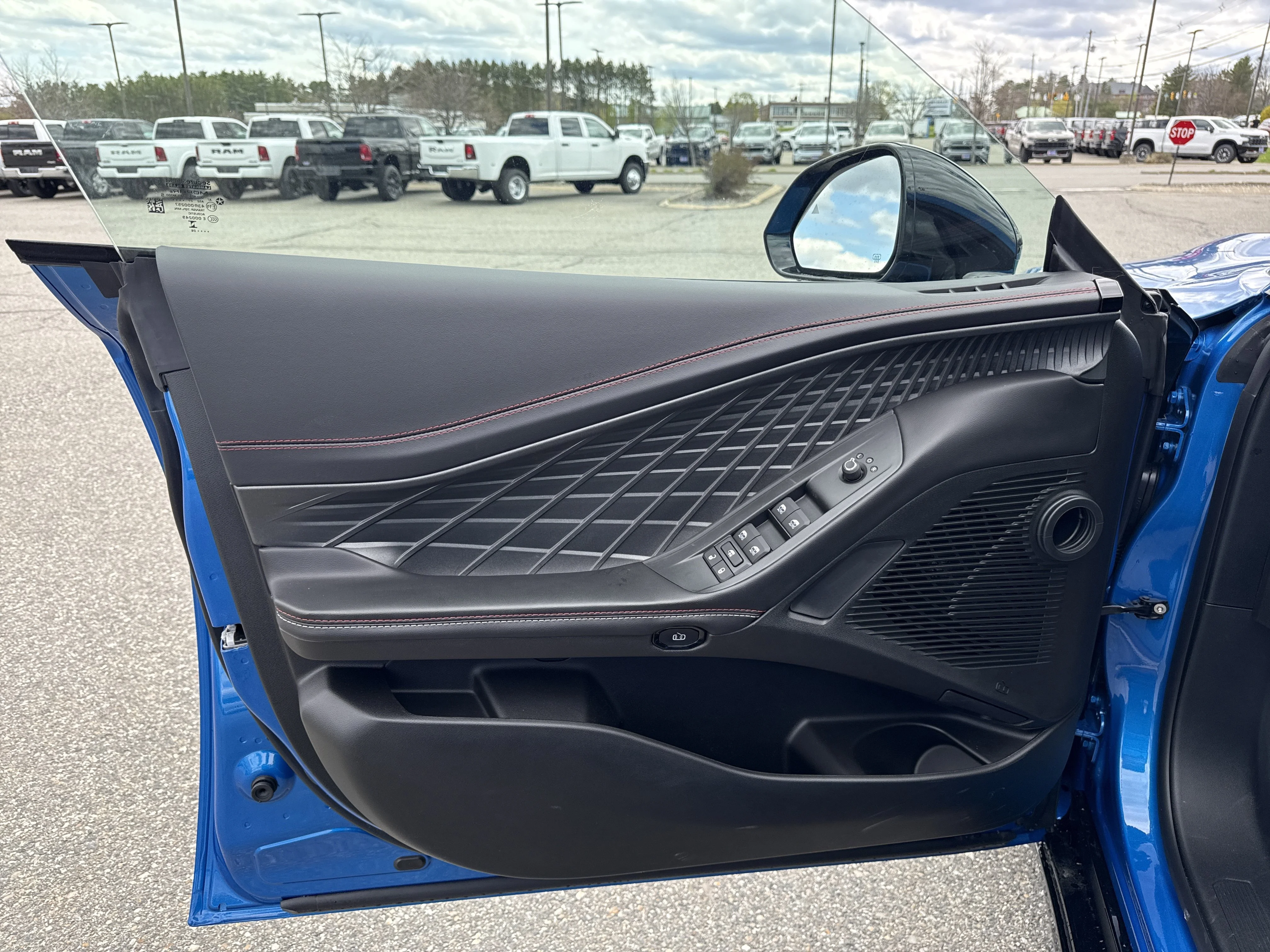 New 2026 Bludicrous Exterior Paint Dodge R/T image 12