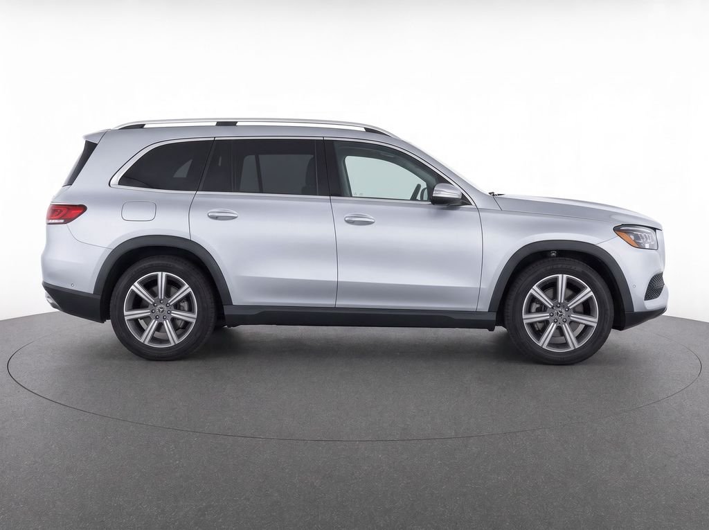 Certified Used 2022  Mercedes-Benz GLS 450 image 8