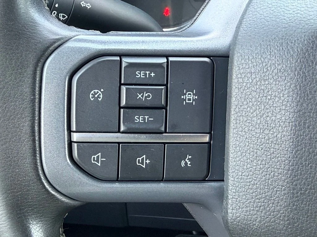 Used 2023 White Ford XLT image 30