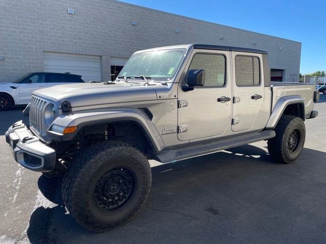 Used 2020 Silver Jeep Overland image 3