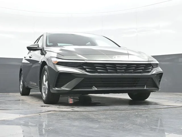 New 2026 Gray Hyundai SE image 22