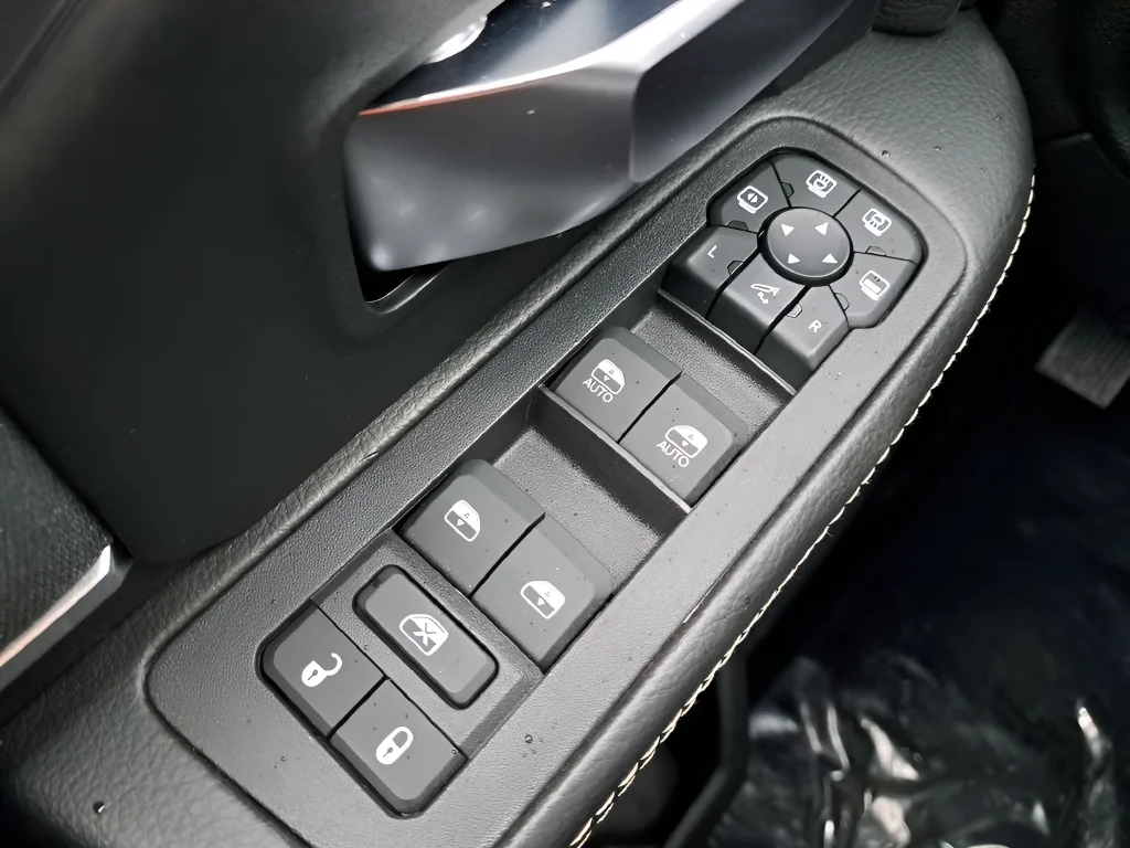 2026 RAM 2500 Big Horn - Photo 25