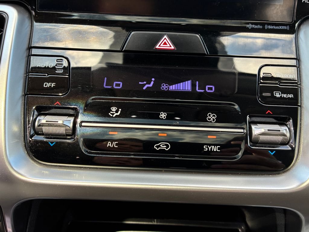 Used 2021 Black Kia S image 15
