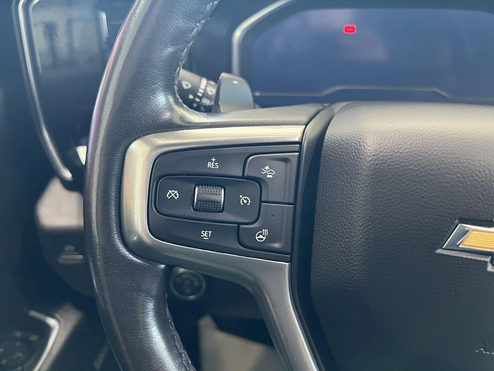 Used 2022 Dark Ash Metallic Chevrolet LTZ image 19