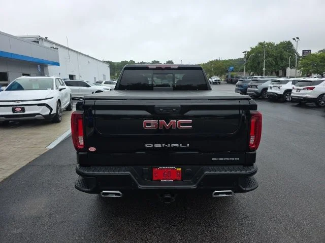 Used 2023 Black GMC Denali image 5