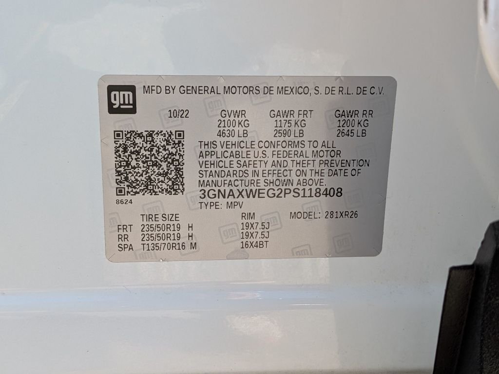 Used 2023 White Chevrolet RS image 30