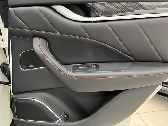 2024 MASERATI LEVANTE - Image 25
