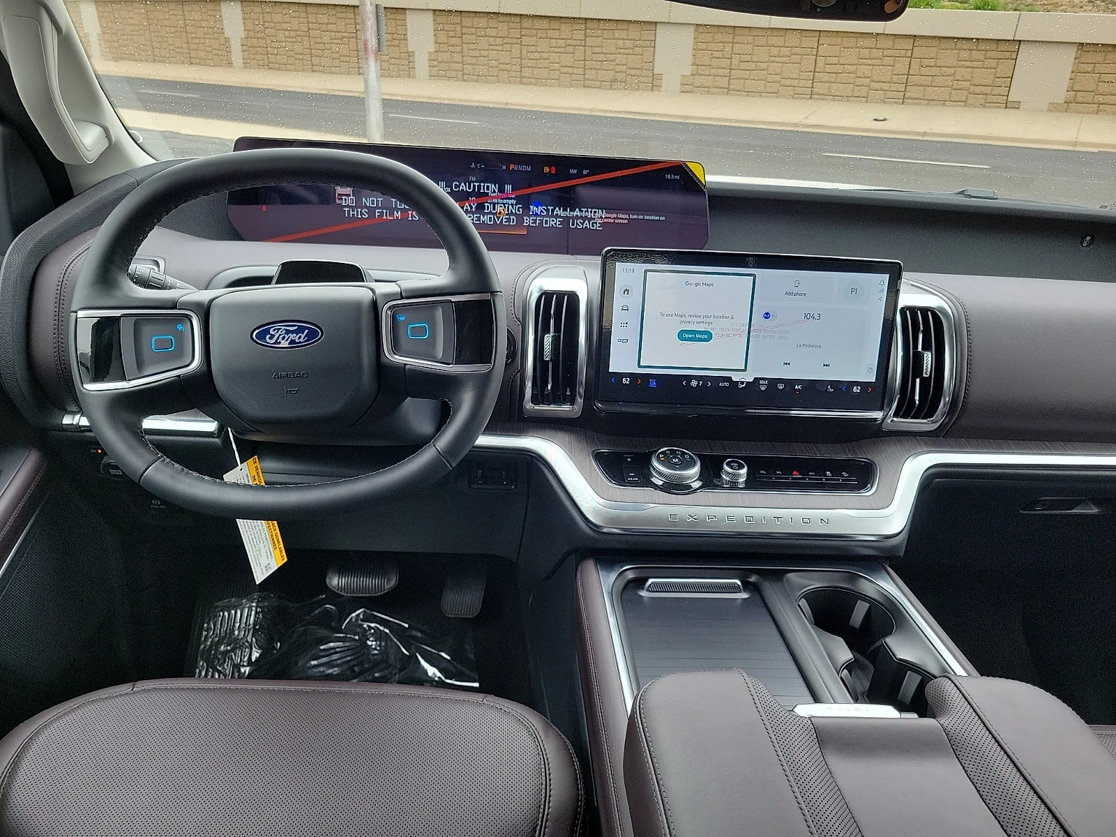 New 2026 Star White Metallic Tri-Coat Ford Platinum&reg; image 10