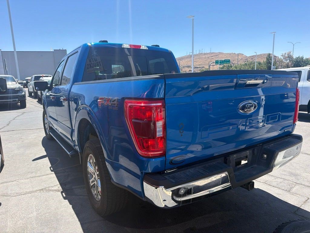 Used 2021 Blue Metallic Ford XLT image 2