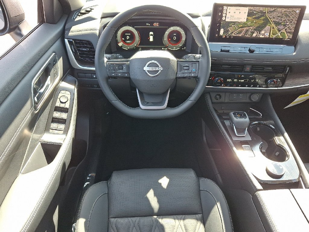 New 2026 Gun Metallic Nissan Platinum image 9
