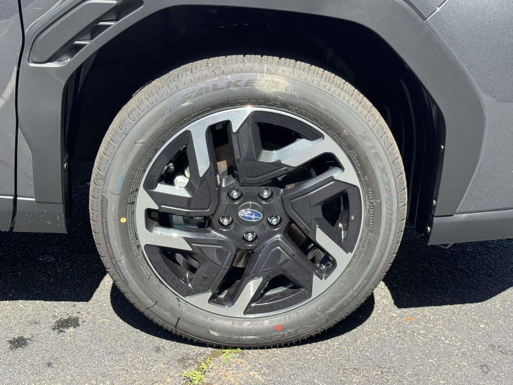 New 2026 MAGNETITE GRAY METALLIC Subaru Limited image 7