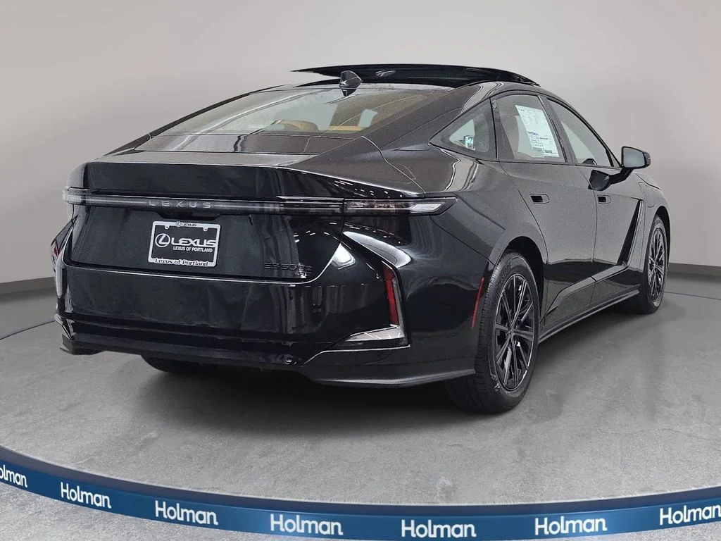 New 2026 Caviar Lexus PREMIUM AWD image 5