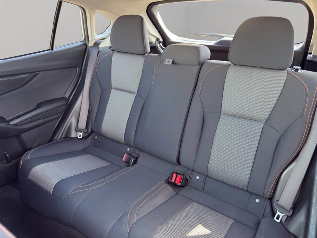 Used 2018 Ice Silver Metallic Subaru Premium image 12