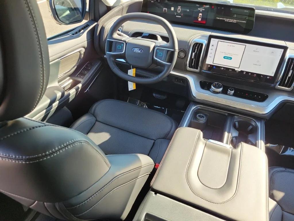 New 2027 Black Ford Platinum image 10