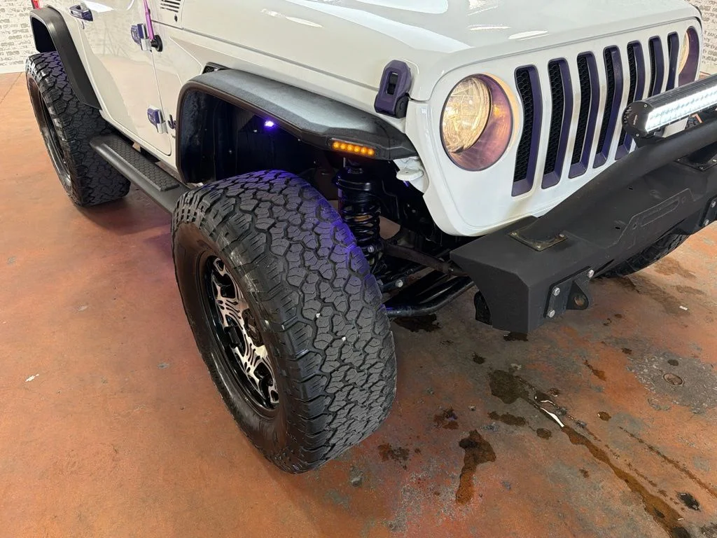 Used 2021 Bright White Clearcoat Jeep Sport S image 9