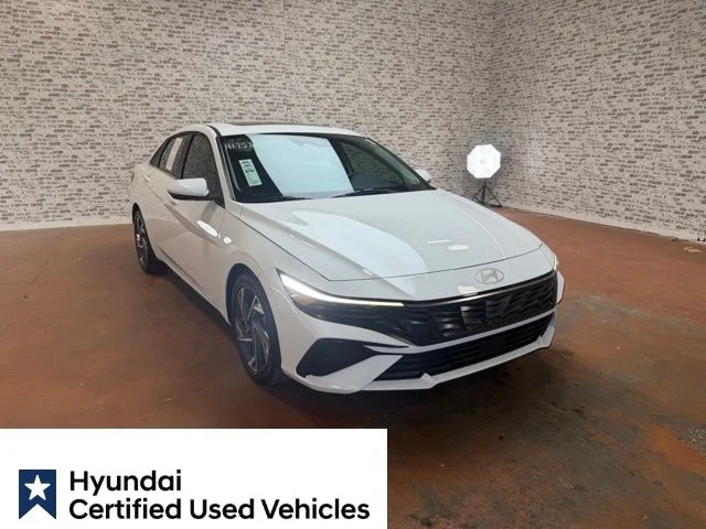Certified Used 2025 Serenity White Hyundai SEL Convenience image 1