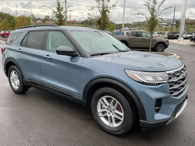 New 2026 Vapor Blue Metallic Ford Active image 11