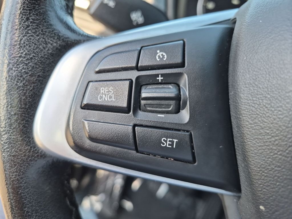 Used 2018 Gray BMW sDrive28i image 18