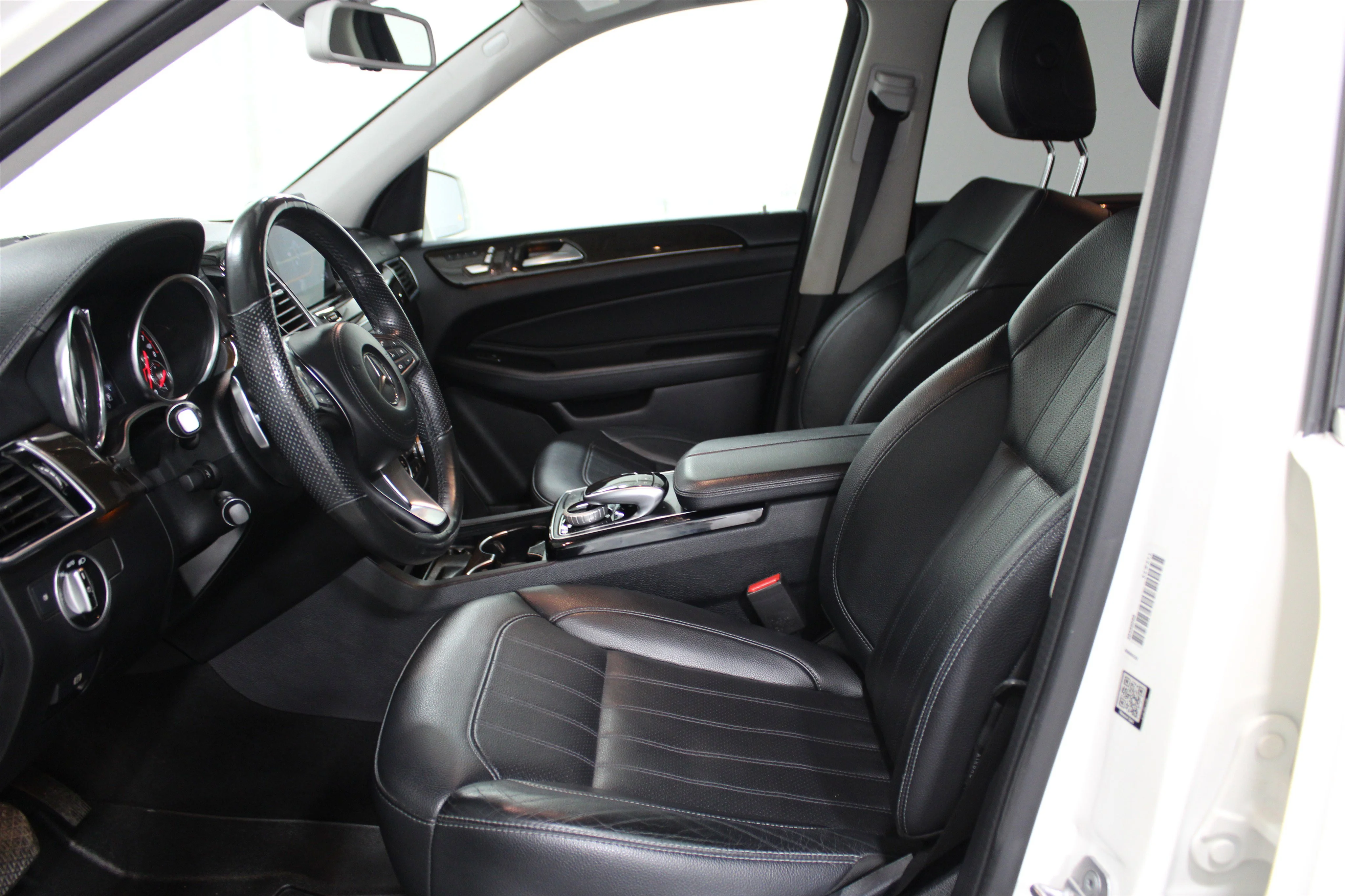 Used 2018 Polar White Mercedes-Benz GLS 450 image 3