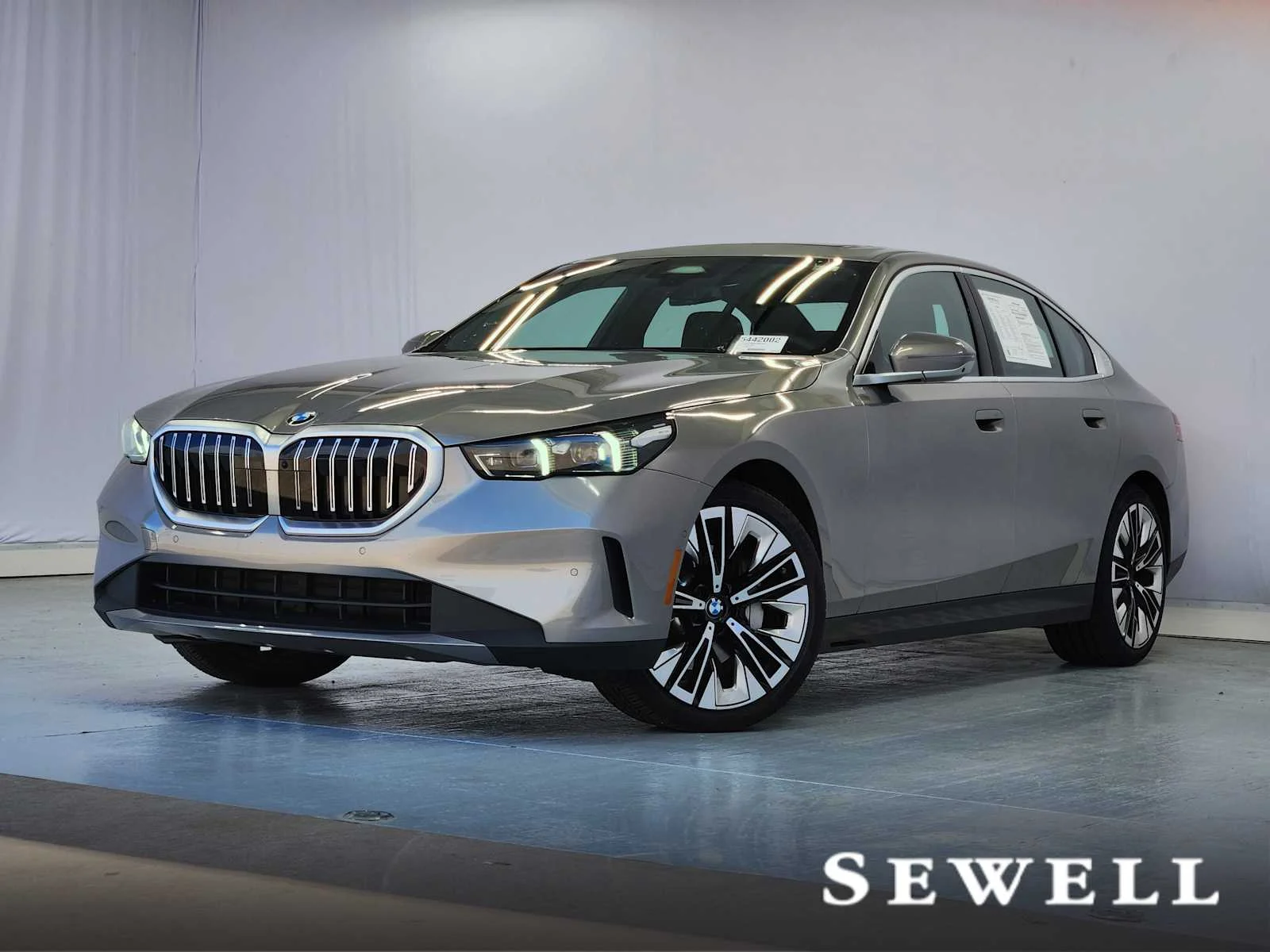 2026 BMW 5 Series 530i Sedan's photo
